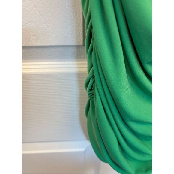 Ruched Green Dress - Picture 3 of 5